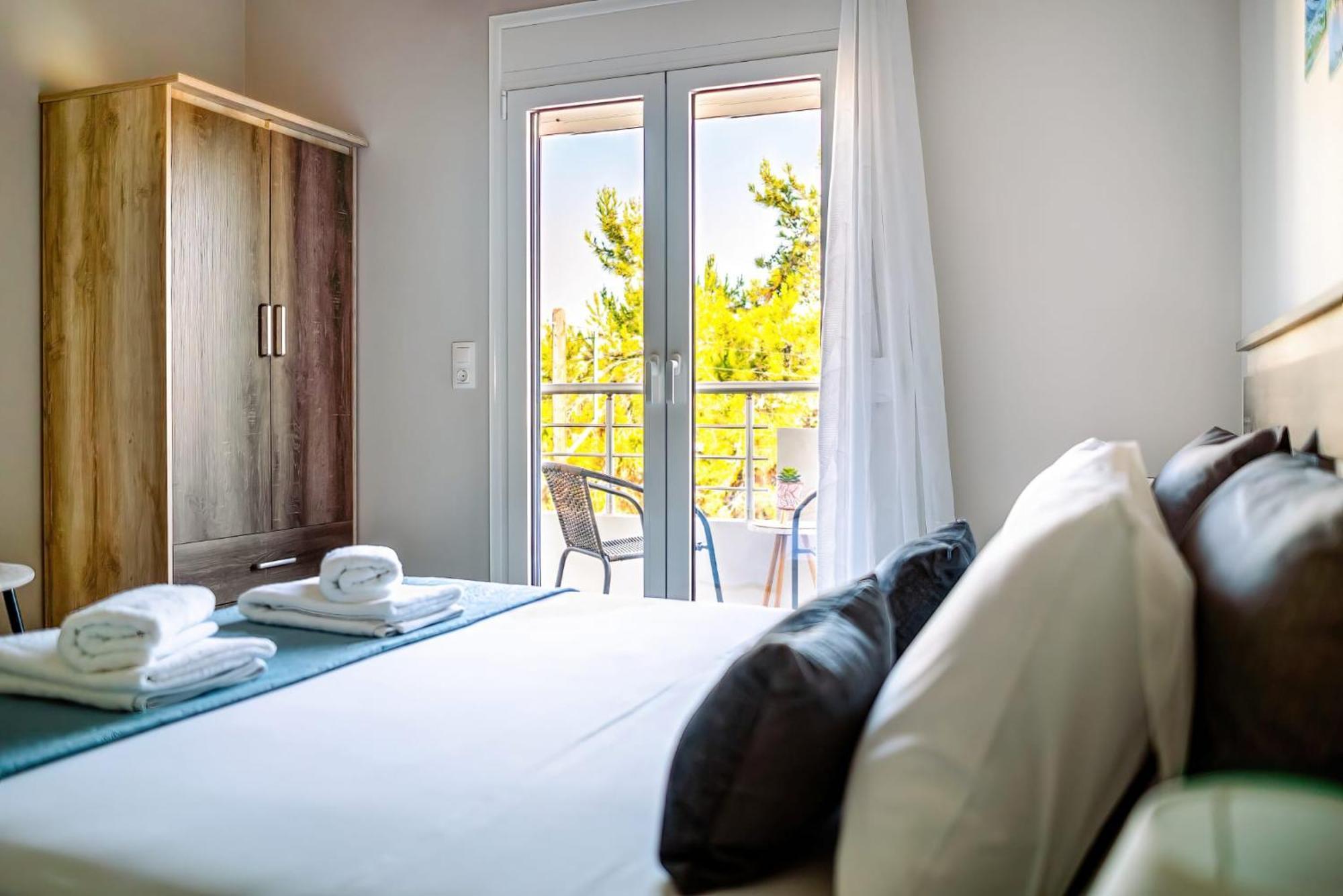 Holiday House Heraklion Deluxe Экстерьер фото